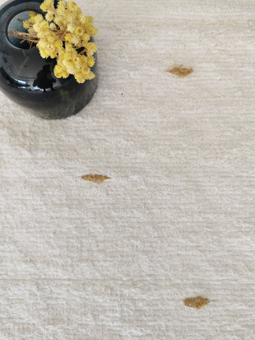COMING VERY SOON | Arte Vida | Mustard | 200 x 300