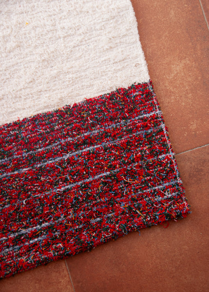 Red & White | 40 x 60