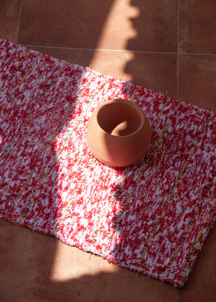 Red & White | 40 x 60