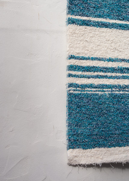 Blue & White | 40 x 60