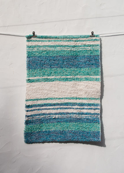 Turquoise & White | 40 x 60