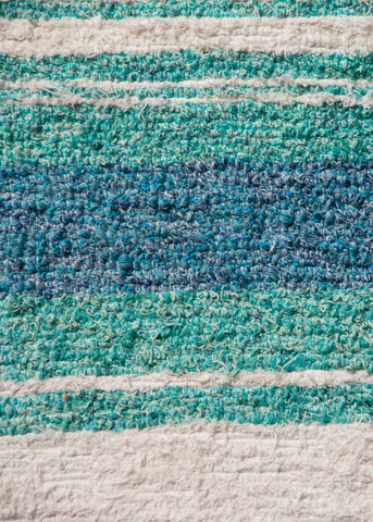Turquoise & White | 40 x 60