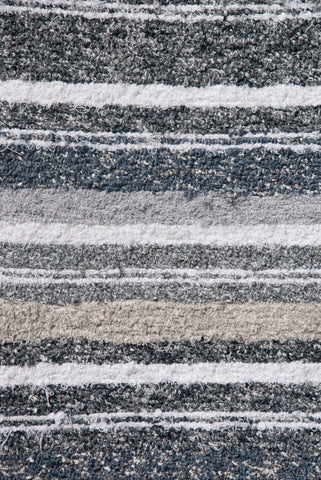Grey & White | 40 x 60