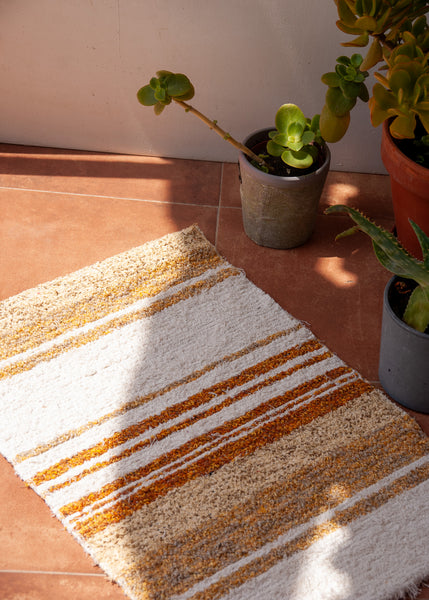 Yellow & White | 40 x 60