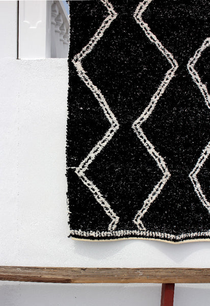 Vejer | Black and white