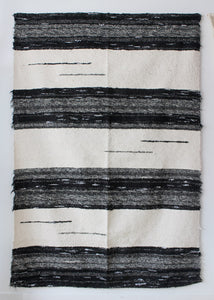 Playa Chica | Black | 170 x 240