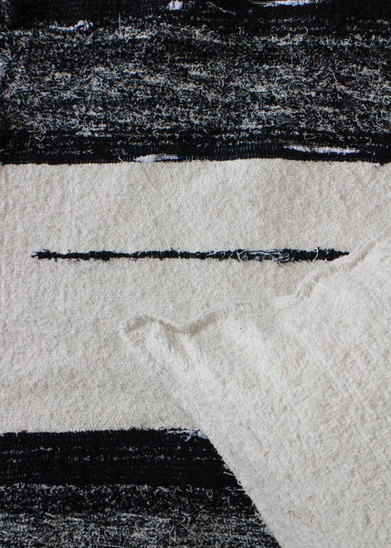 Playa Chica | Black | 170 x 240