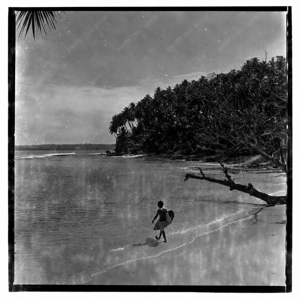 "MENTAWAI SURFISTA"